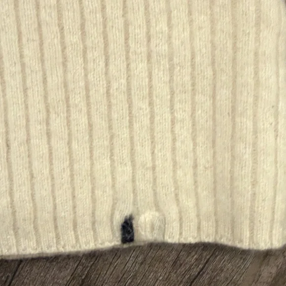 Chic Beige Ribbed 100% cashmere Tank Top - Picture 4 of 6